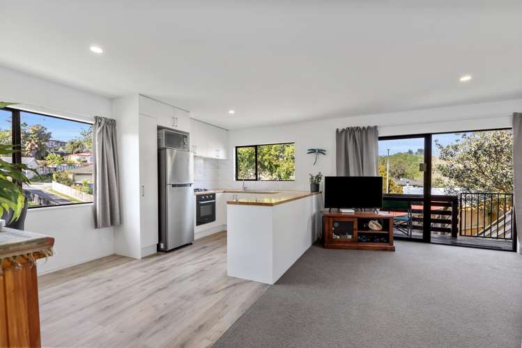 82 Meander Drive Welcome Bay_10