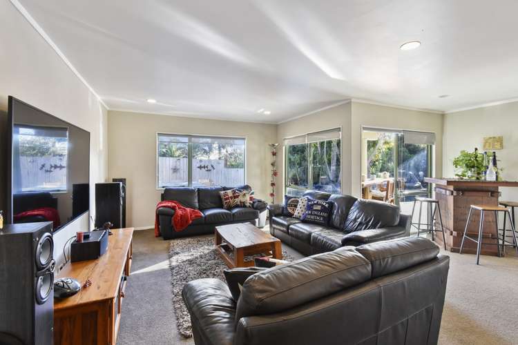 23 Silkwood Grove Totara Heights_18