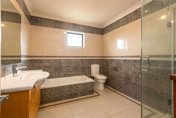 57 Becmead Drive Harewood_22