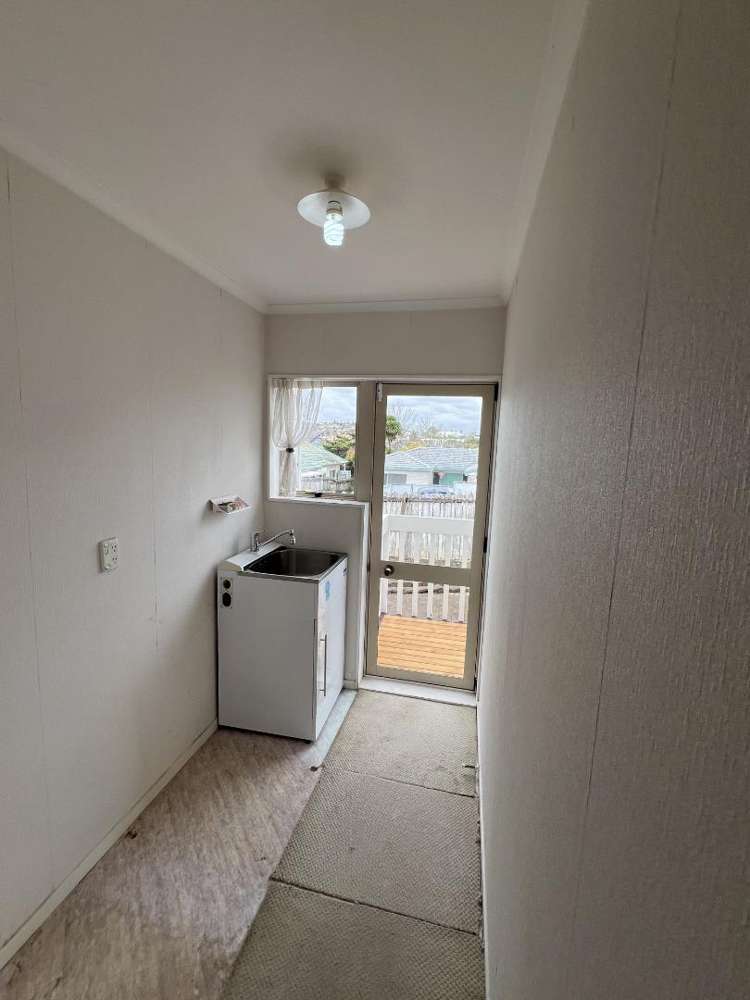 8 Covina Place Somerville_24