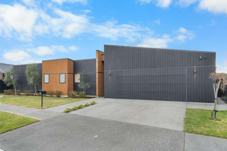 41 Grayshott Avenue Casebrook_50