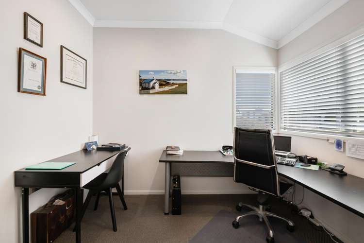 57 The Ritz Orewa_16