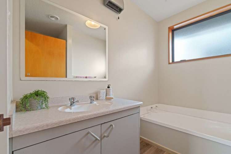 2/19 Cunningham Place Halswell_18