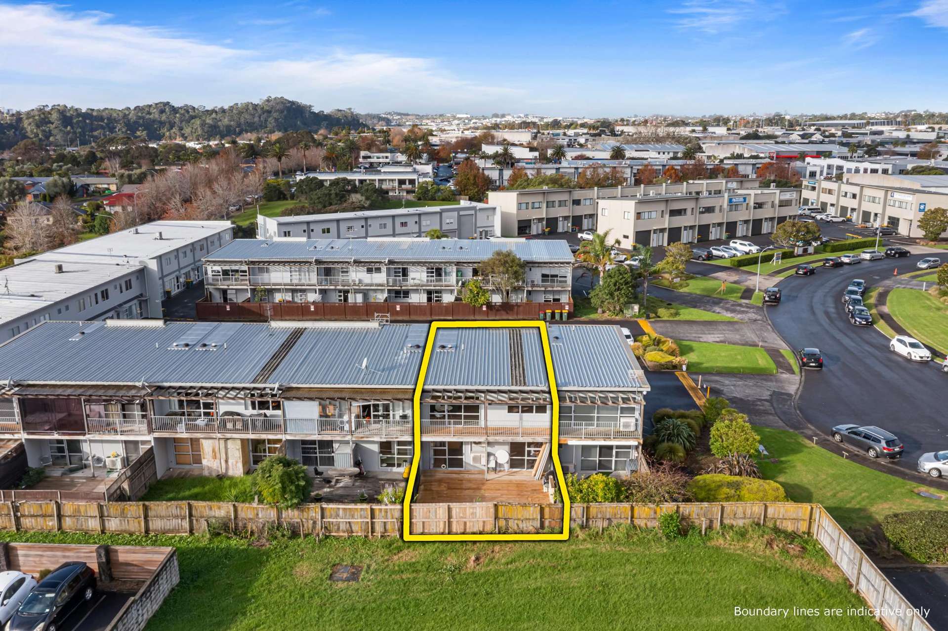 2/15 Lovell Court Albany_0