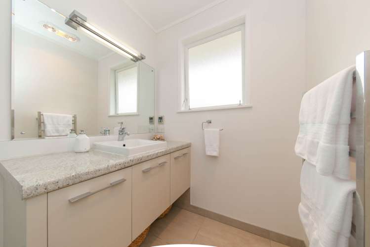 1/45 Howe Street Howick_6