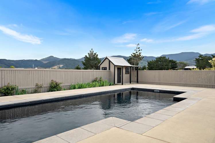 37 Ocean View Crescent Rarangi_35