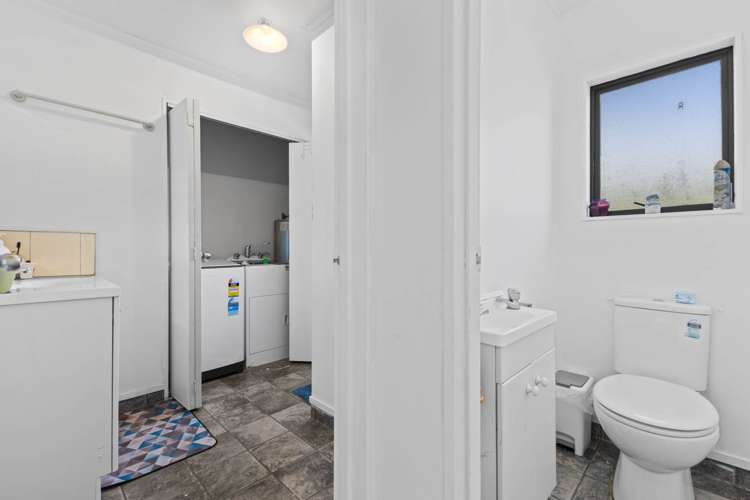 11 Lincoln Road Manurewa East_16