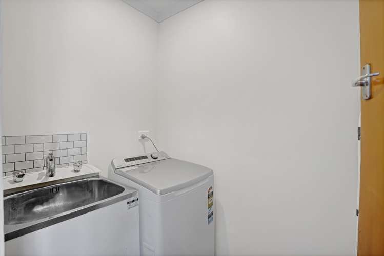 6 Mahoe Street Inglewood_13
