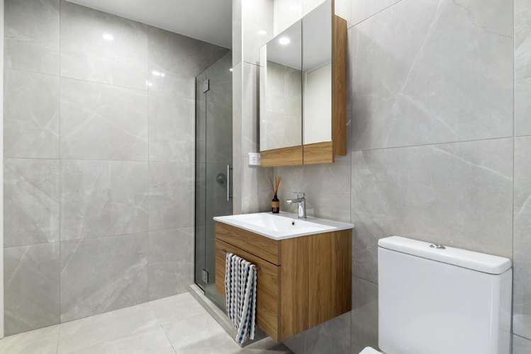 112/9 Madeira Lane Grafton_8