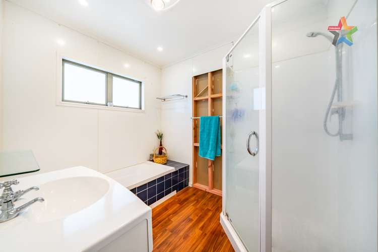 2/32 Hair Street Wainuiomata_12