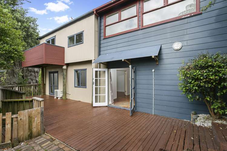 93 Warner Park Avenue Laingholm_10