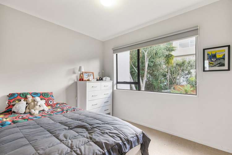 2/4 City View Terrace Birkenhead_6