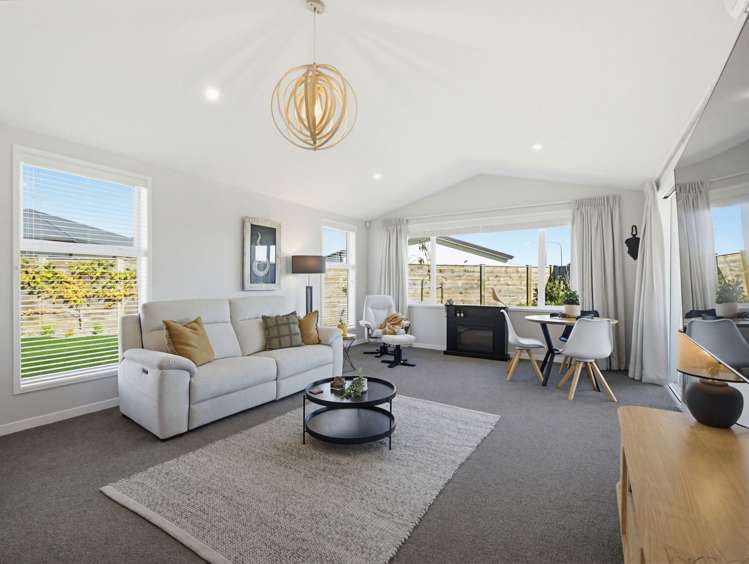 154/30 Bob Robertson Drive Woodend - Waimakariri_13