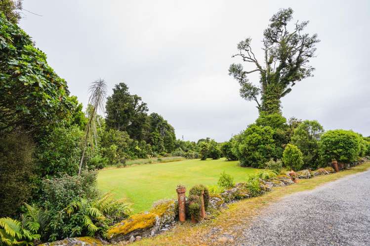 Address withheld Haast_16