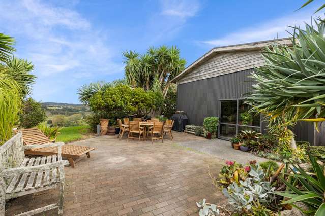 1996b Cove Road Mangawhai_2
