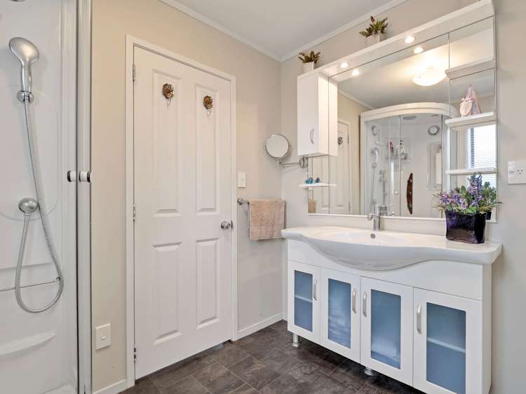 100 Pukehina Parade Pukehina_13