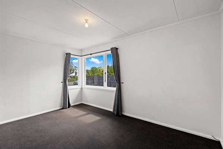 19 Shrimpton Road Haumoana_7