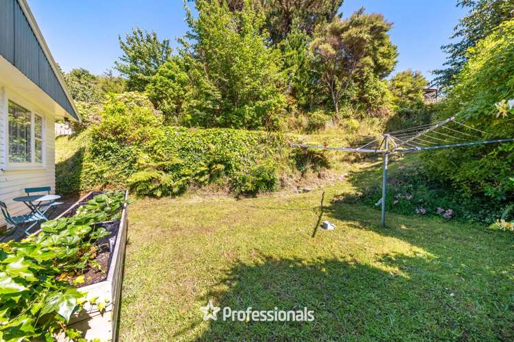8 Harlow Grove Wainuiomata_12