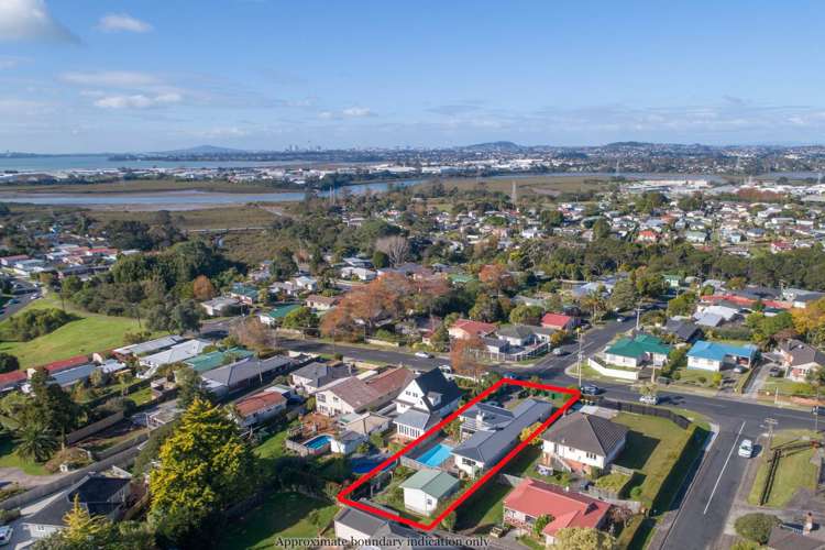 62 Tirimoana Road Te Atatu South_3
