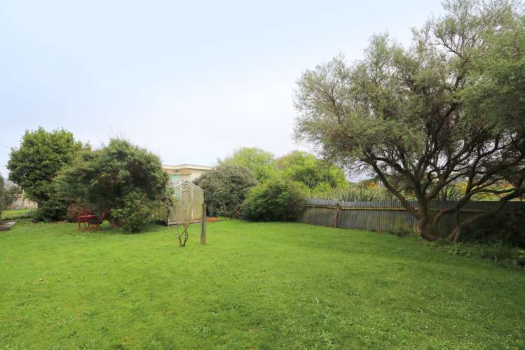 44 Palmerston Street Riverton_13