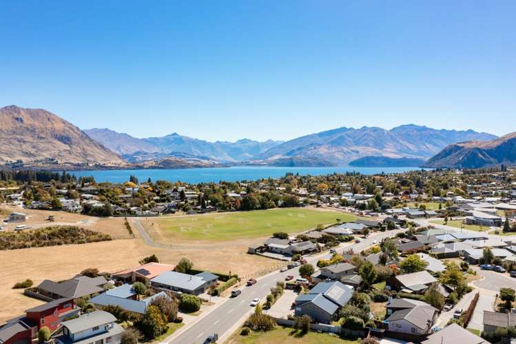 115 Kings Drive Wanaka_10