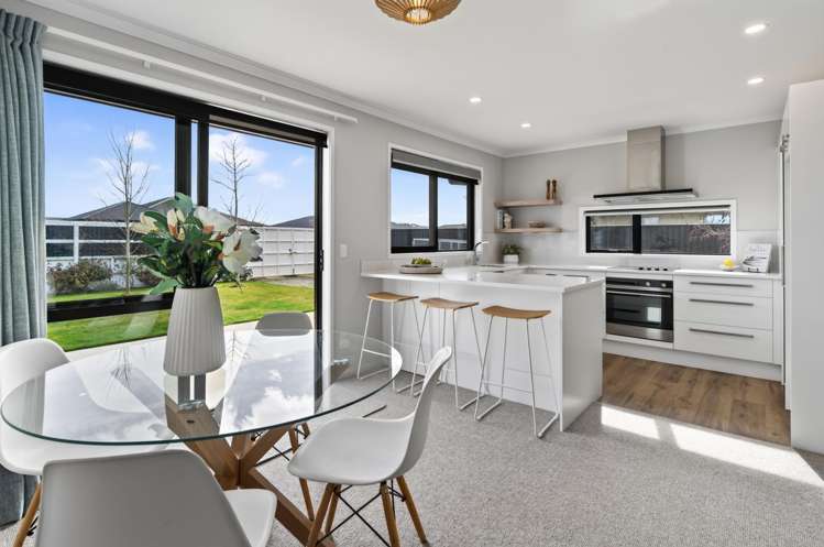 18 Russell Lilley Drive_4