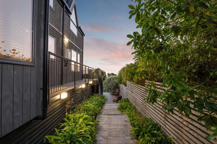 10 Tuawera Terrace Clifton_6