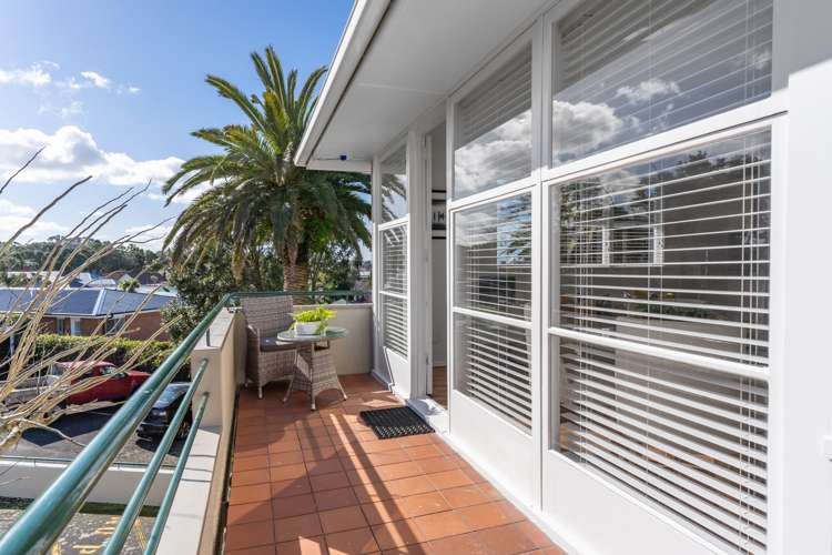 22v Aratonga Avenue Greenlane_7