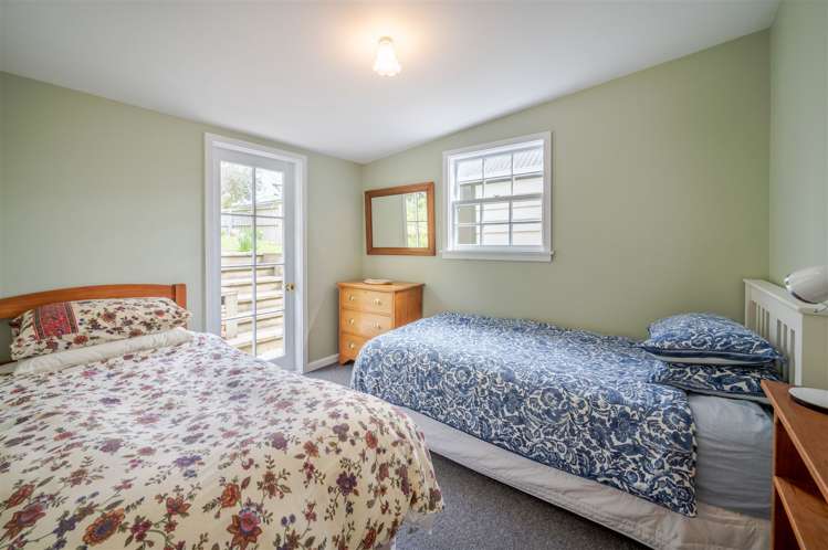 20 Percy Street Akaroa_11