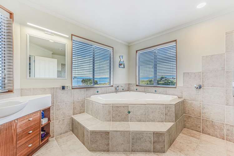 7 Joseph Senior Way Ruby Bay_14