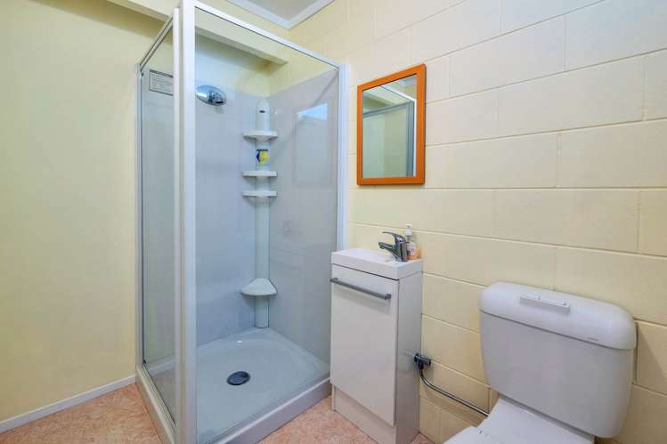 9 Bamfield Place Hillsborough_19