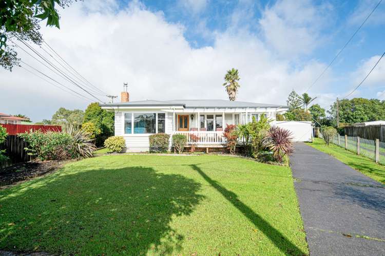 19 Edgerton Road Te Atatu Peninsula_3