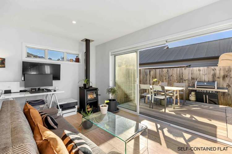 4 Warbler Lane Albert Town_11
