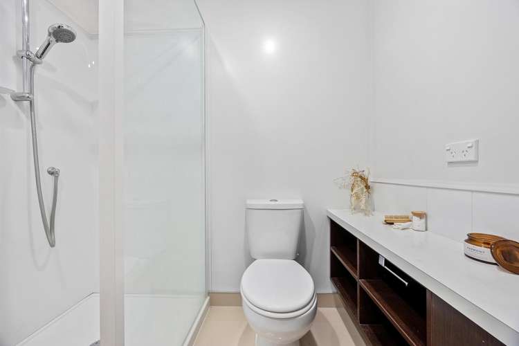 2/318 Barbadoes Street Christchurch Central_9