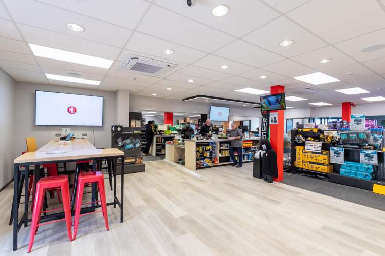 6-8 Vivian Street & 9 College Street_7