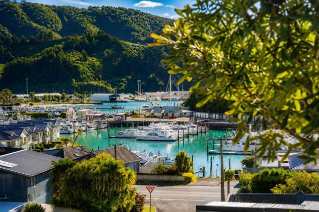 6A Rutland Street, Picton - Present All Offers