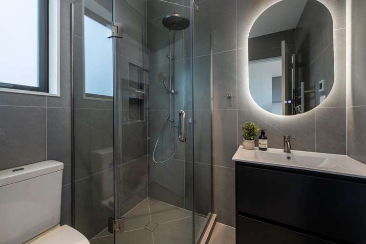 12a Kowhai Road Campbells Bay_22