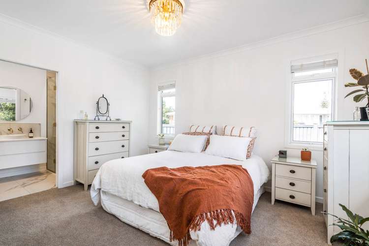 2 Te Puia Street Kamo_8