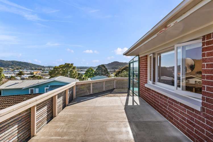 9 Raewyn Street Morningside_22