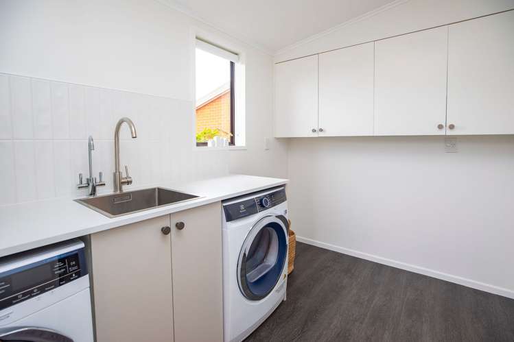 11 Dobson Street Gleniti_25