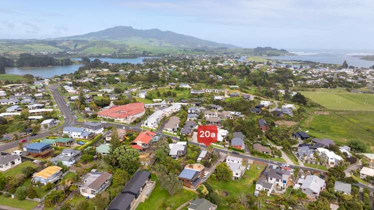 20A Violet Street Raglan_20