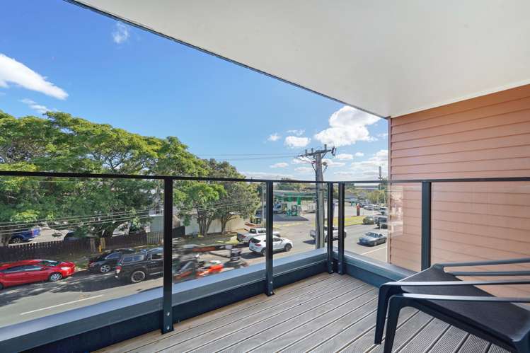 206/8 Gray Avenue Mangere East_4
