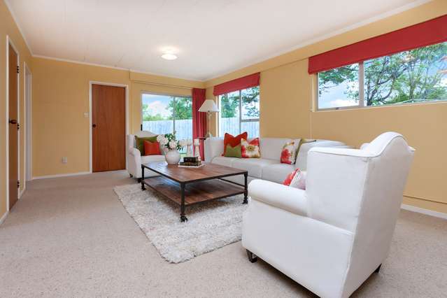 6 Riviera Place Hauraki_1