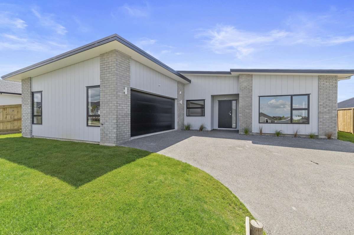 52 Pinehurst Crescent_0