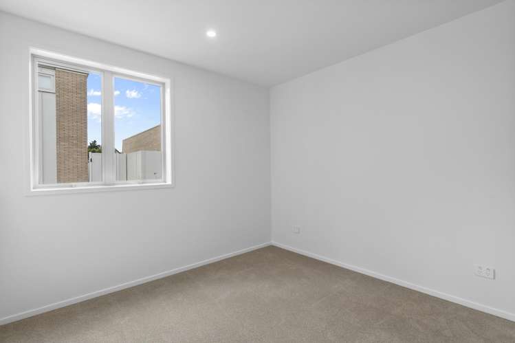 2/11 Tamihana Avenue Fairfield_18