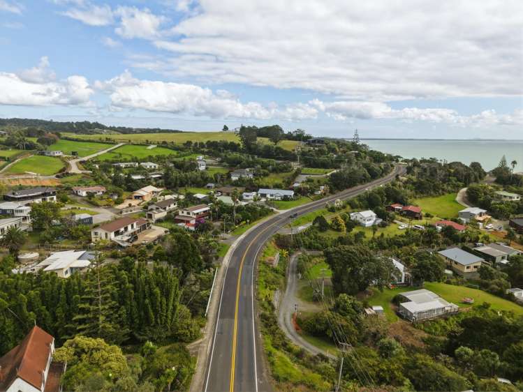 300 State Highway 10 Cable Bay_25