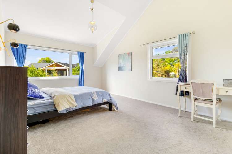 13 Kyle Road Greenhithe_16