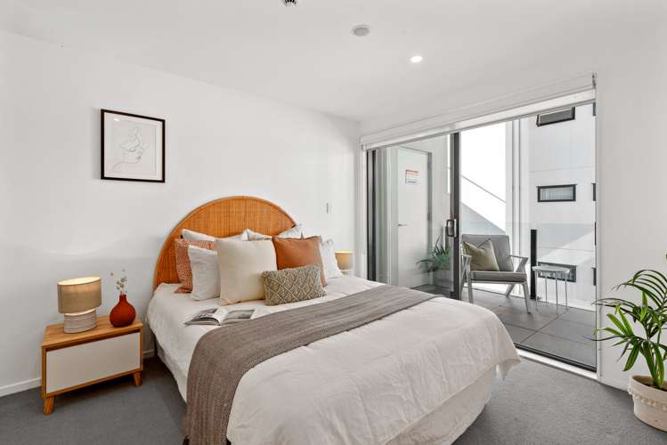 222/8 Thompson Park Road Mount Wellington_15