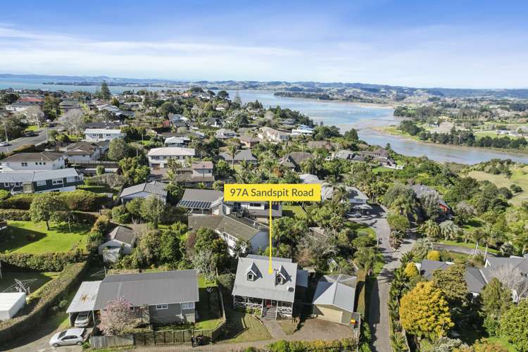 97a Sandspit Road Cockle Bay_16