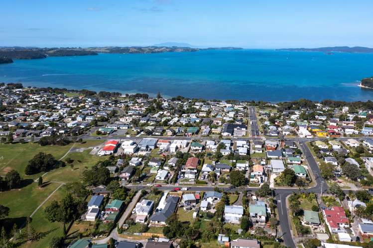 32 Foster Crescent Snells Beach_18